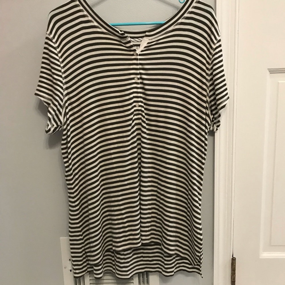 Anthropologie Button Down